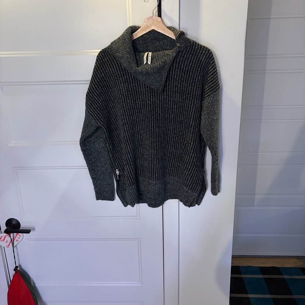 Leo & Nicole Dark Gray Cowl Neck Sweater